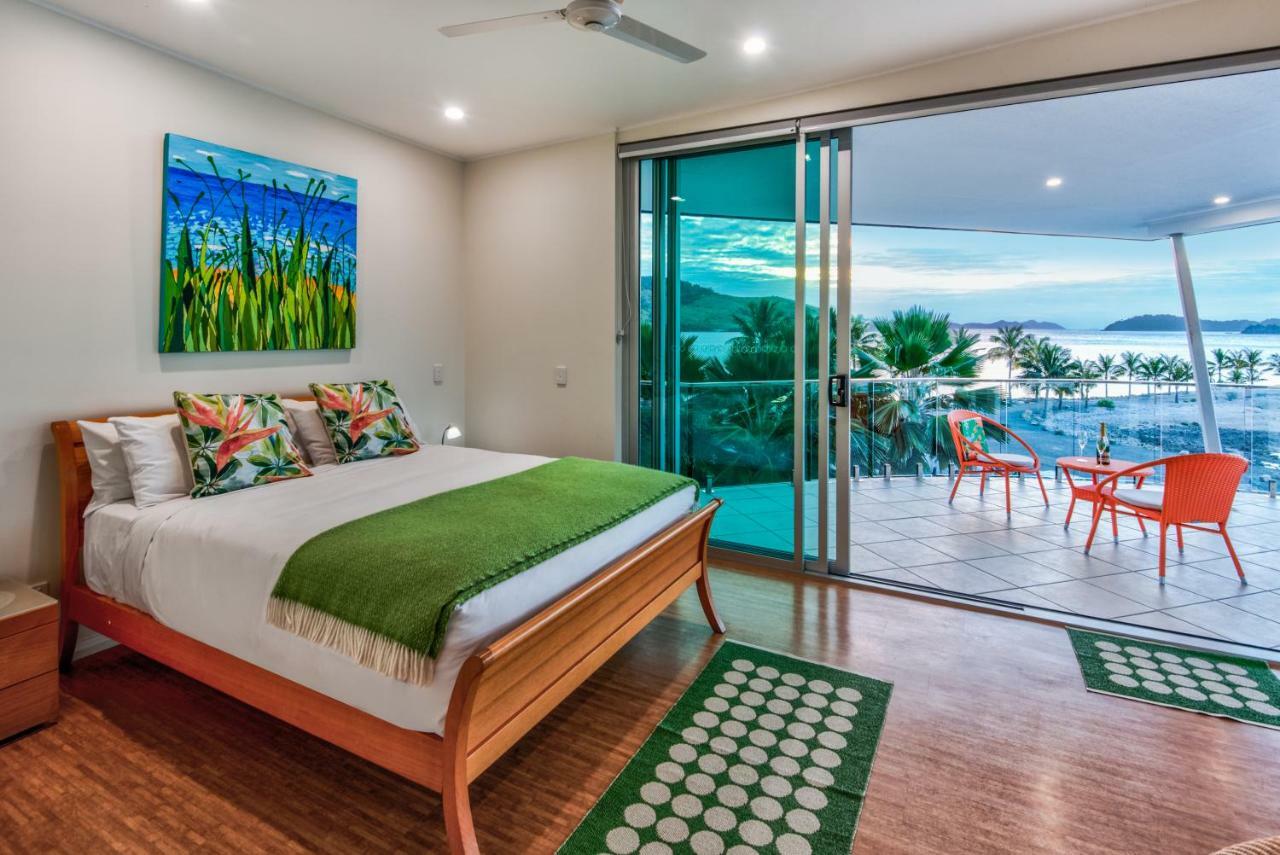 Pavillions Penthouse 25 - Luxury Waterfront Apartment With Private Roof Top Pool And Buggy Hamilton Island Exterior foto