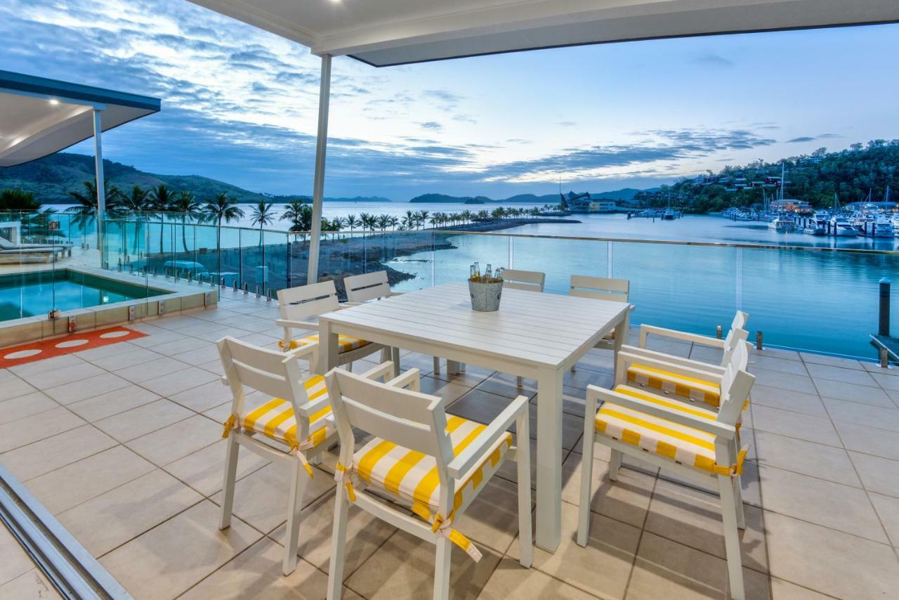 Pavillions Penthouse 25 - Luxury Waterfront Apartment With Private Roof Top Pool And Buggy Hamilton Island Exterior foto