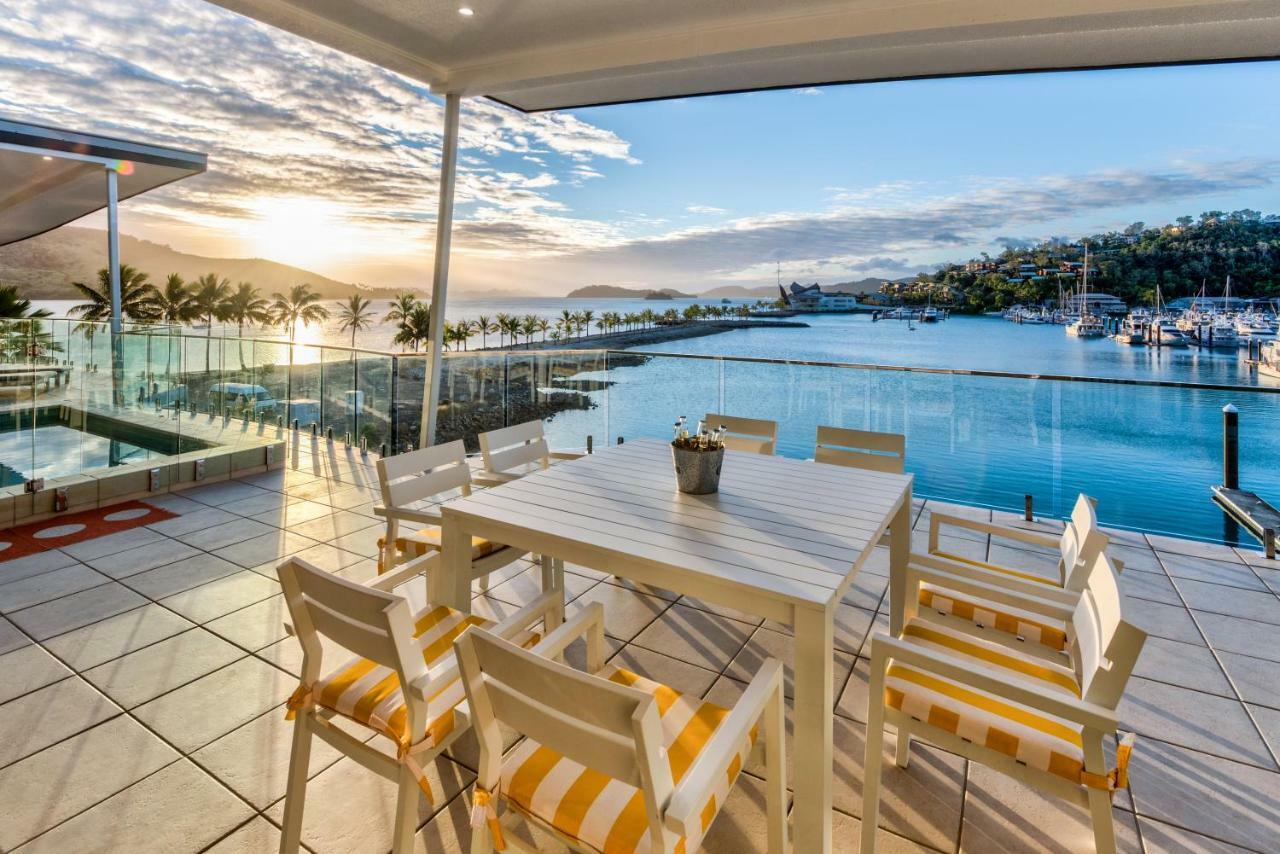Pavillions Penthouse 25 - Luxury Waterfront Apartment With Private Roof Top Pool And Buggy Hamilton Island Exterior foto