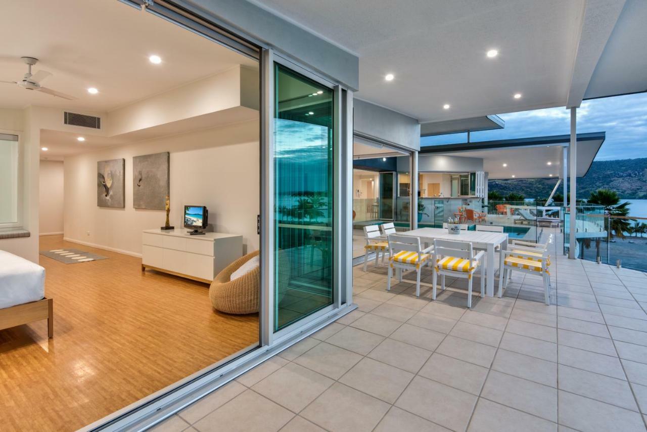 Pavillions Penthouse 25 - Luxury Waterfront Apartment With Private Roof Top Pool And Buggy Hamilton Island Exterior foto