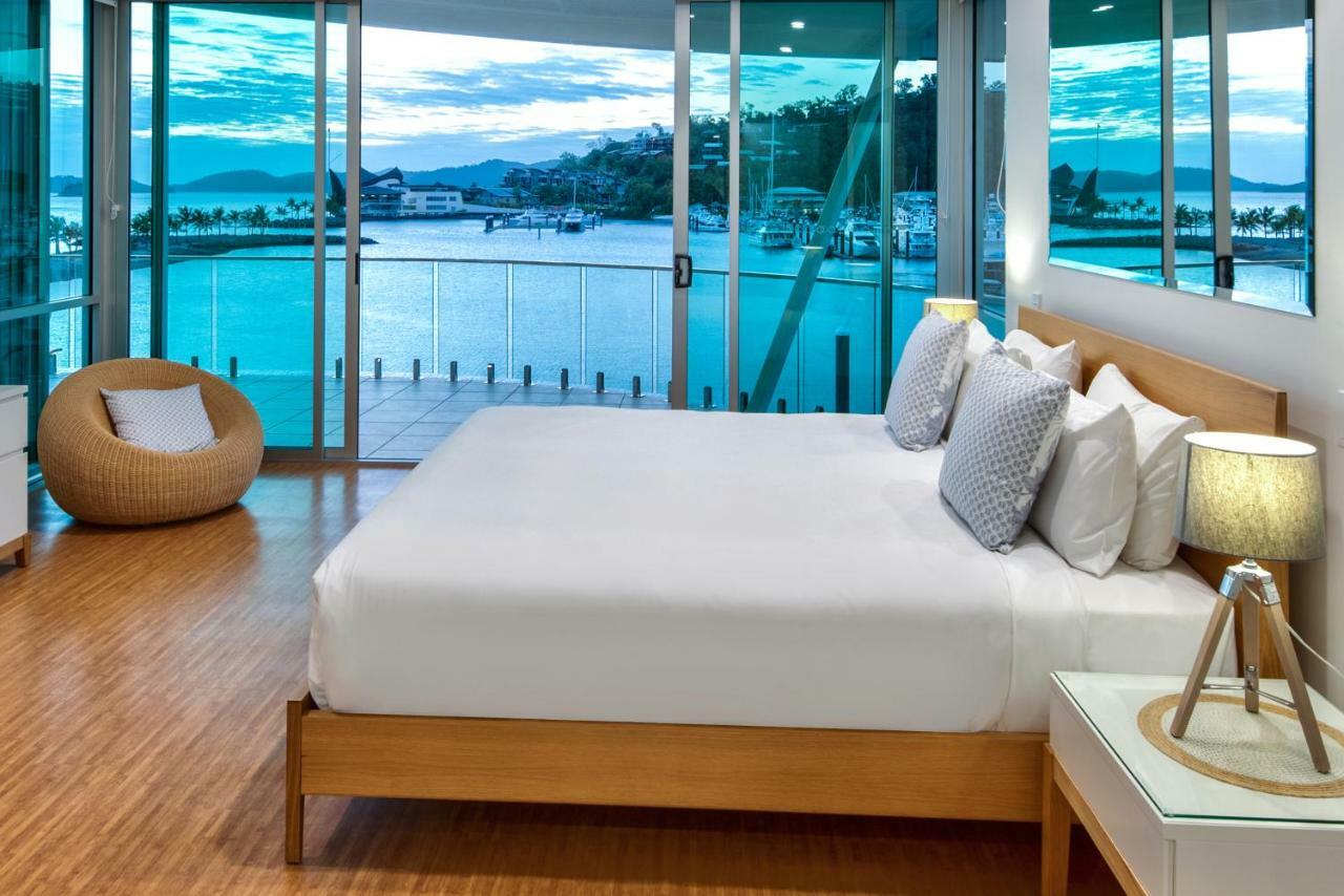 Pavillions Penthouse 25 - Luxury Waterfront Apartment With Private Roof Top Pool And Buggy Hamilton Island Exterior foto